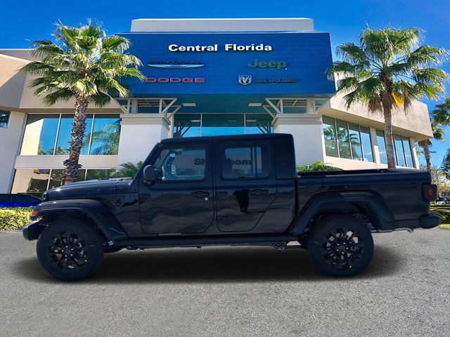 2025 Jeep Gladiator Nighthawk
