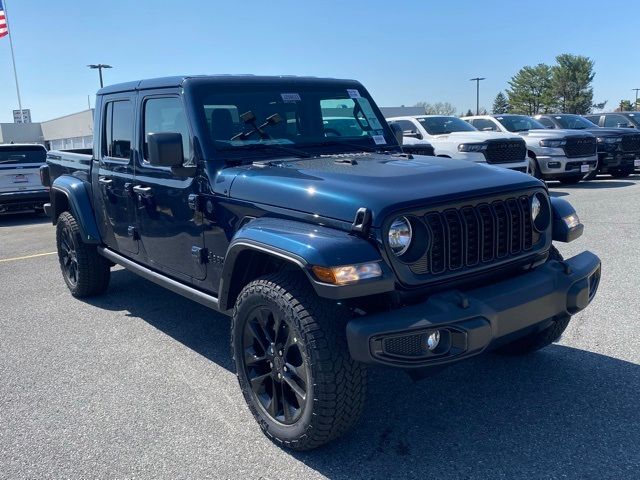 2025 Jeep Gladiator Nighthawk