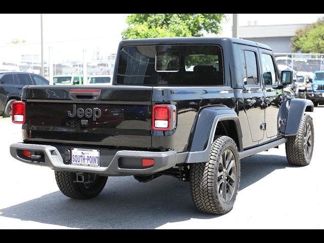 2025 Jeep Gladiator Nighthawk