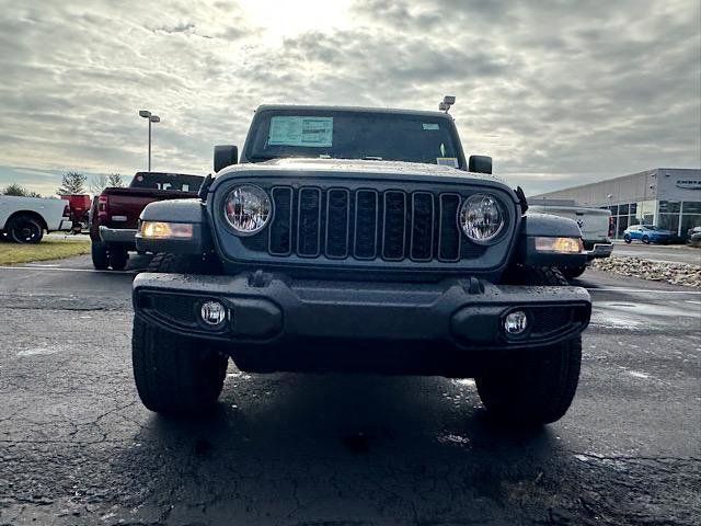 2025 Jeep Gladiator Nighthawk