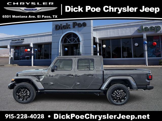 2025 Jeep Gladiator Nighthawk
