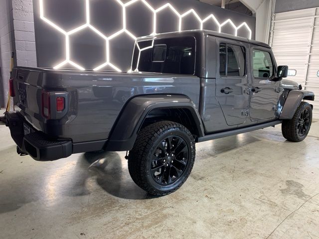 2025 Jeep Gladiator Nighthawk