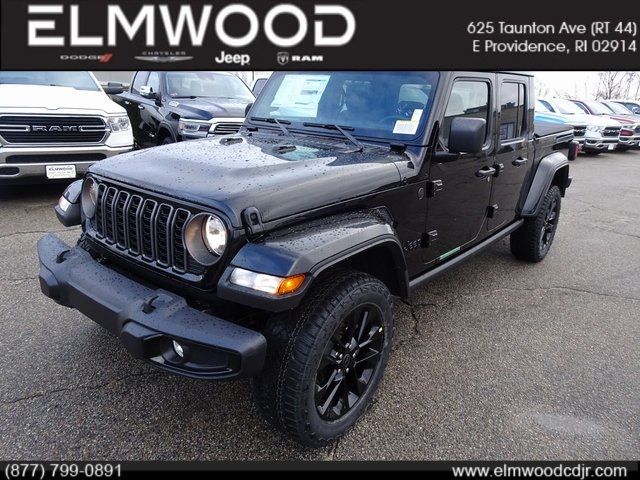 2025 Jeep Gladiator Nighthawk