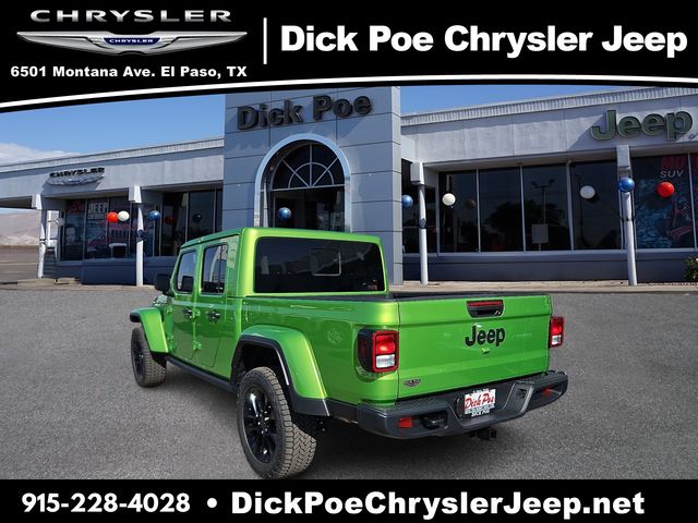 2025 Jeep Gladiator Nighthawk