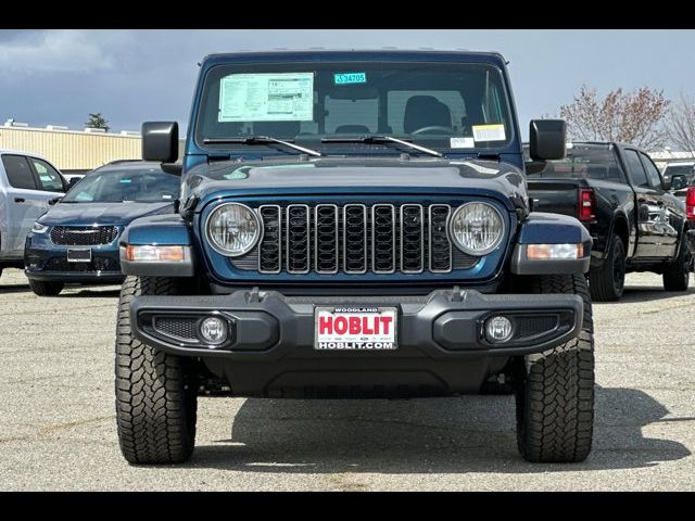 2025 Jeep Gladiator Nighthawk