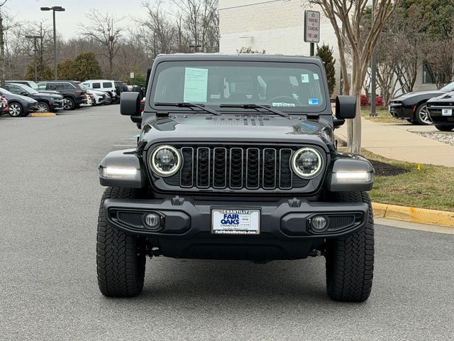 2025 Jeep Gladiator Nighthawk