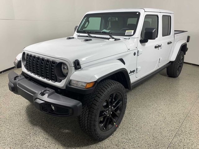 2025 Jeep Gladiator Nighthawk