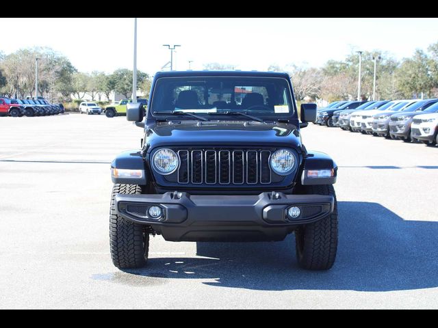 2025 Jeep Gladiator Nighthawk