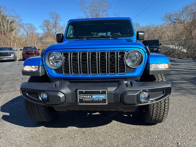 2025 Jeep Gladiator Nighthawk