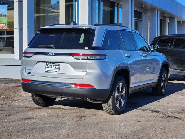 2025 Jeep Grand Cherokee 4xe Base