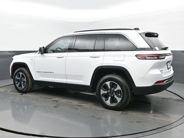 2025 Jeep Grand Cherokee 4xe Base