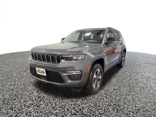 2025 Jeep Grand Cherokee 4xe Base