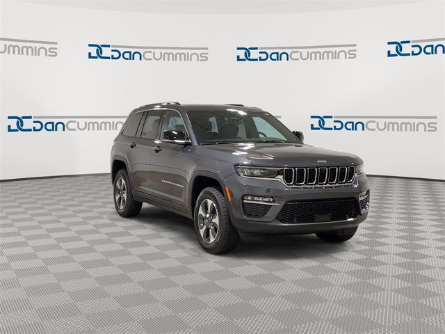 2025 Jeep Grand Cherokee 4xe Base