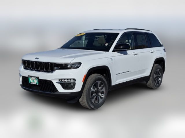 2025 Jeep Grand Cherokee 4xe Base