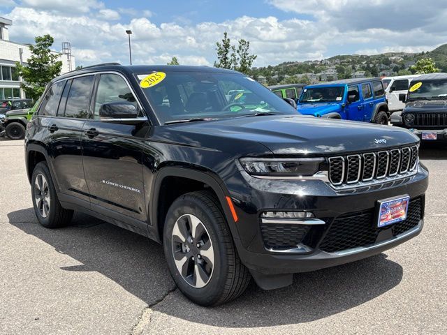 2025 Jeep Grand Cherokee 4xe Base