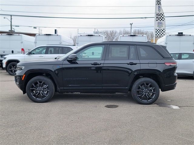 2025 Jeep Grand Cherokee 4xe Anniversary Edition