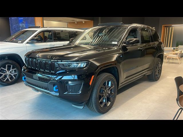 2025 Jeep Grand Cherokee 4xe Anniversary Edition