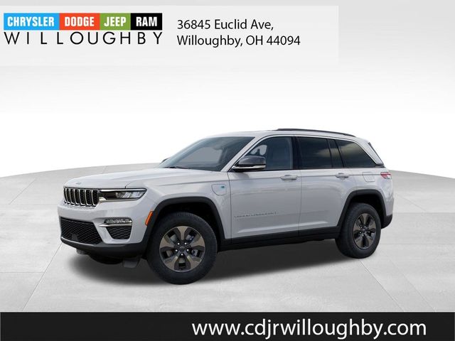 2025 Jeep Grand Cherokee 4xe Base