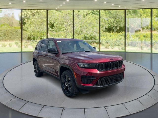 2025 Jeep Grand Cherokee Altitude X