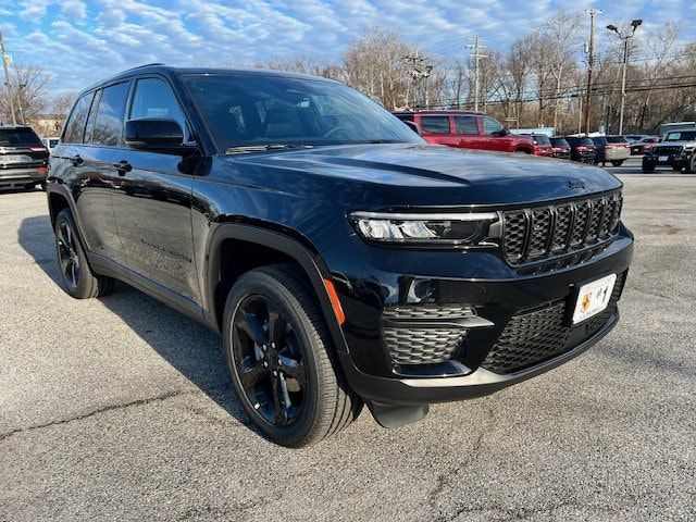 2025 Jeep Grand Cherokee Altitude X