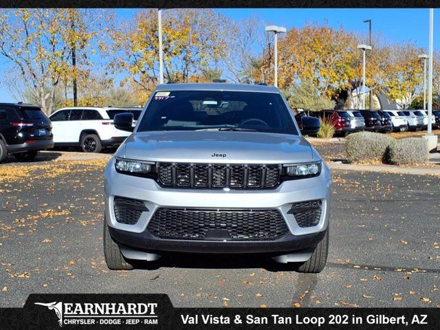 2025 Jeep Grand Cherokee Altitude