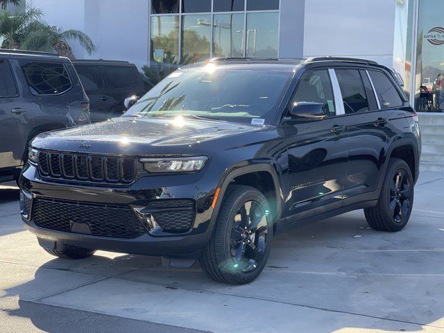 2025 Jeep Grand Cherokee Altitude