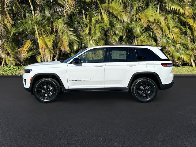 2025 Jeep Grand Cherokee Altitude