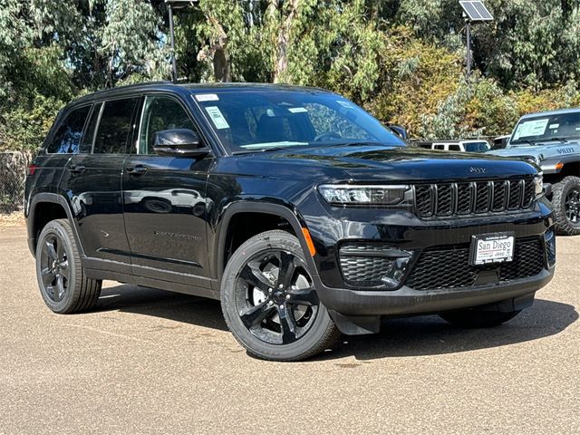 2025 Jeep Grand Cherokee Altitude