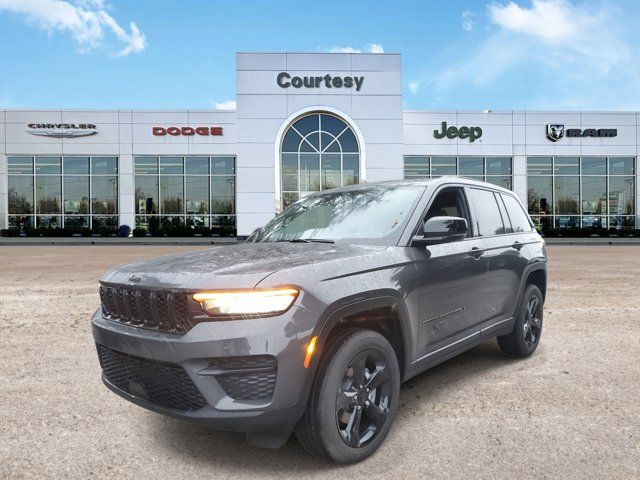 2025 Jeep Grand Cherokee Altitude