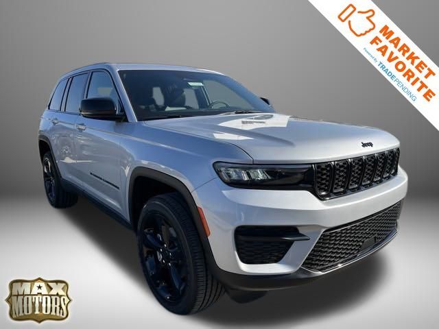 2025 Jeep Grand Cherokee Altitude