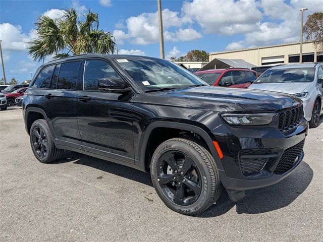 2025 Jeep Grand Cherokee Altitude