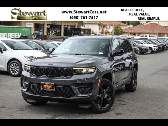 2025 Jeep Grand Cherokee Altitude