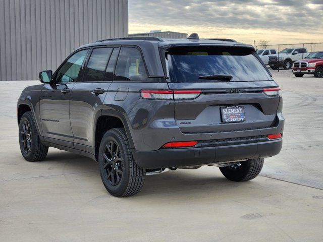 2025 Jeep Grand Cherokee Altitude