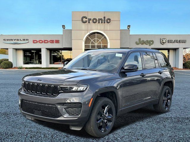 2025 Jeep Grand Cherokee Altitude