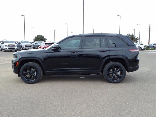 2025 Jeep Grand Cherokee Altitude