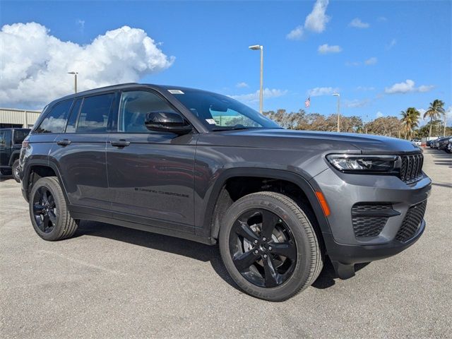 2025 Jeep Grand Cherokee Altitude