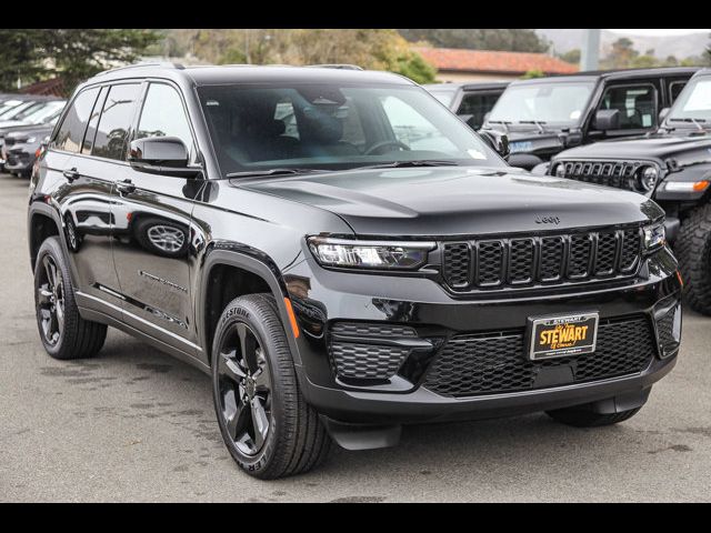 2025 Jeep Grand Cherokee Altitude