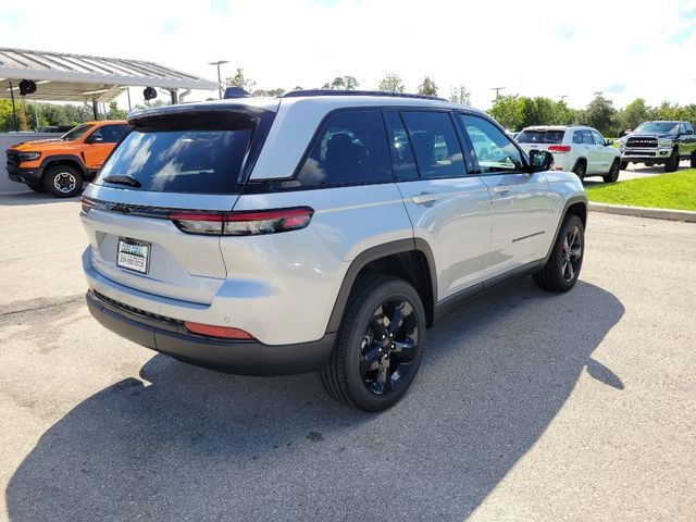 2025 Jeep Grand Cherokee Altitude X