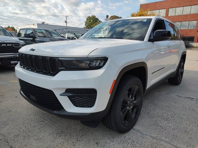 2025 Jeep Grand Cherokee Altitude X