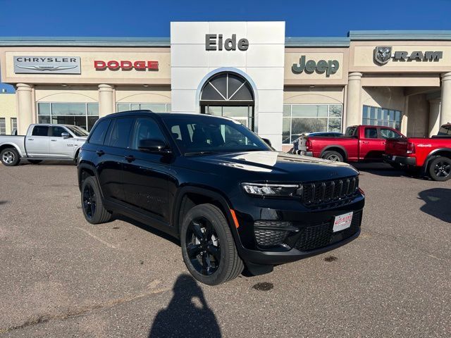 2025 Jeep Grand Cherokee Altitude X