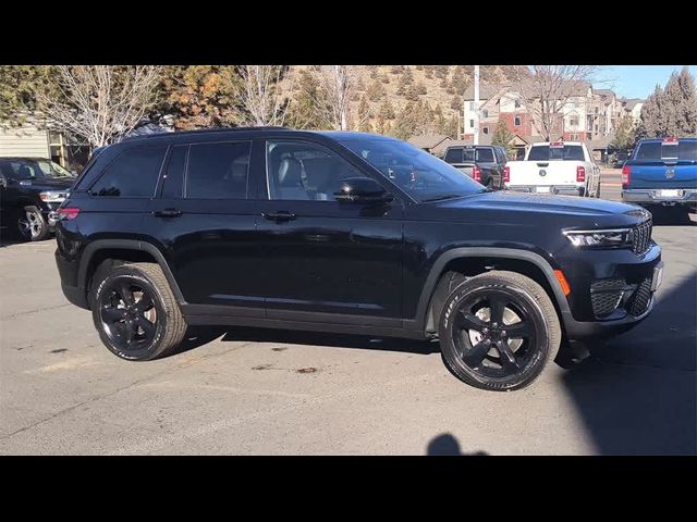 2025 Jeep Grand Cherokee Altitude X