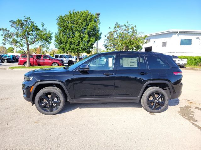 2025 Jeep Grand Cherokee Altitude X