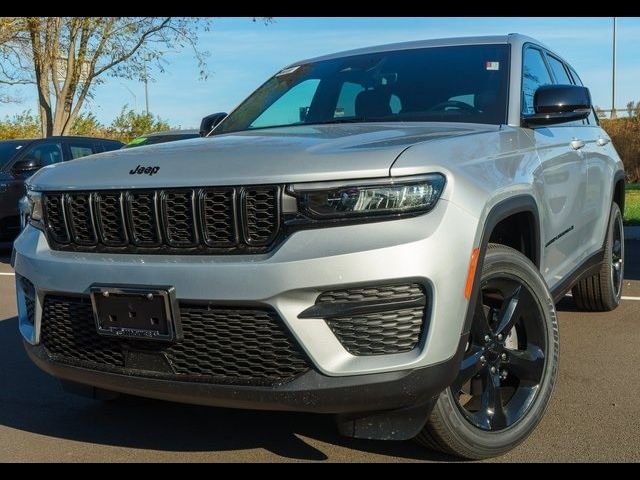 2025 Jeep Grand Cherokee Altitude X