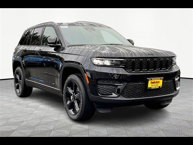 2025 Jeep Grand Cherokee Altitude X