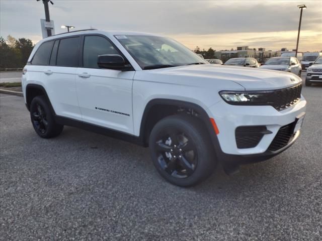 2025 Jeep Grand Cherokee Altitude X