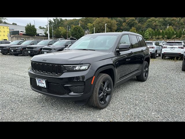 2025 Jeep Grand Cherokee Altitude X