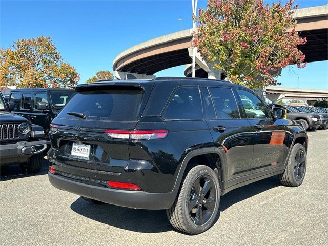 2025 Jeep Grand Cherokee Altitude X