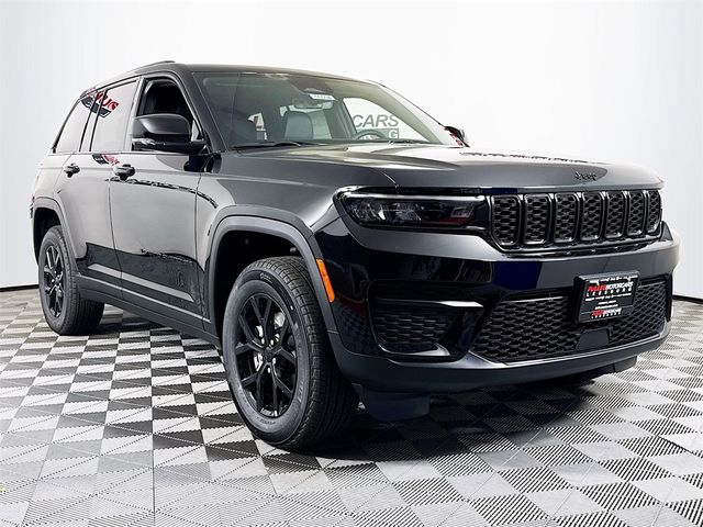 2025 Jeep Grand Cherokee Altitude