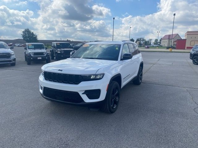 2025 Jeep Grand Cherokee Altitude X