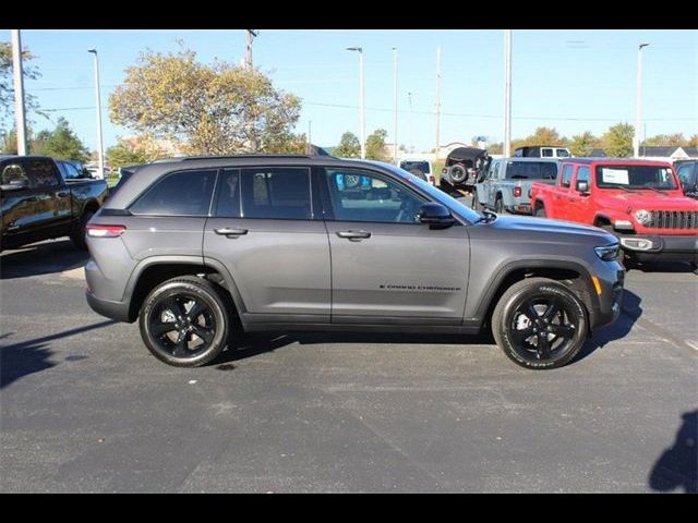 2025 Jeep Grand Cherokee Altitude X